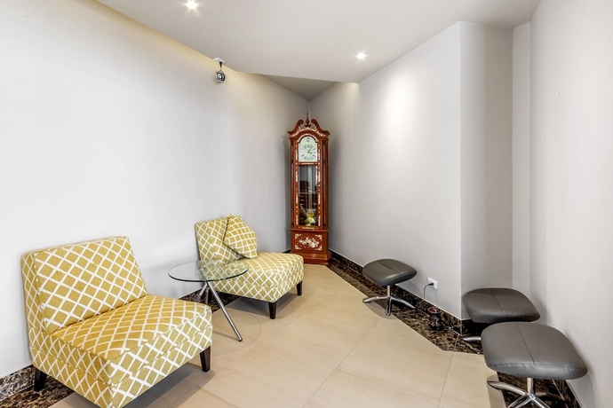 Imagen de los interiores del Hotel Hilltop Hotel by the Lantern Group. Foto 16