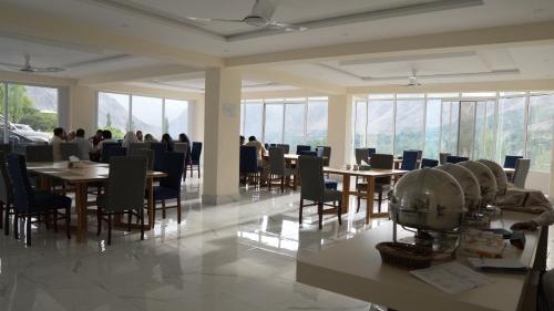 Imagen general del Hotel Hilltop, Hunza. Foto 7