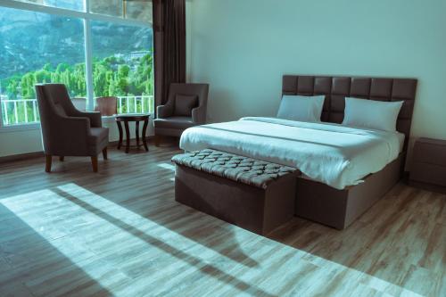 Imagen de la habitación del Hotel Hilltop, Hunza. Foto 19