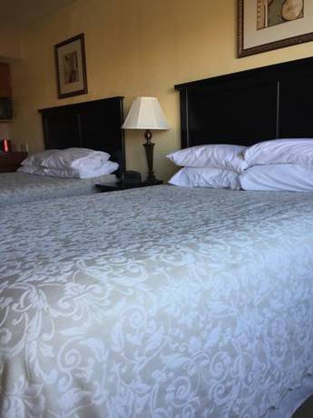 Imagen de la habitación del Hotel Hilltop Inn, Broomfield. Foto 3