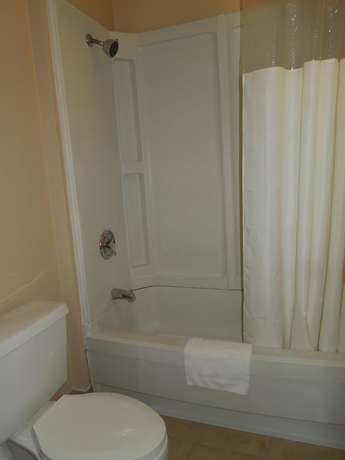 Imagen de la habitación del Hotel Hilltop Inn, Pittsburgh. Foto 4