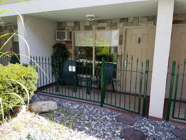 Imagen de la habitación del Hotel Hilltop Inn, Salmon Arm. Foto 14