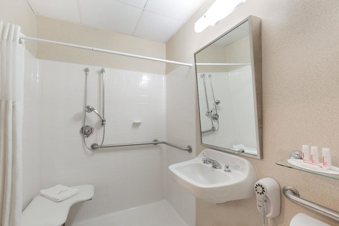 Imagen de la habitación del Hotel Hilltop Inn & Suites, Yonkers. Foto 4