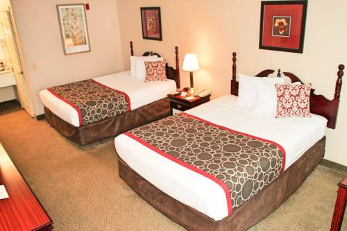 Imagen de la habitación del Hotel Hilltop Inn and Suites - North Stonington. Foto 8