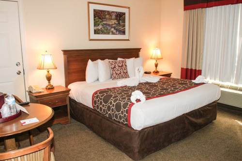 Imagen de la habitación del Hotel Hilltop Inn and Suites - North Stonington. Foto 9