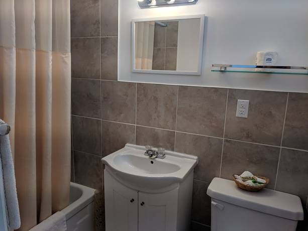 Imagen de la habitación del Hotel Hilltop Motel. Foto 9
