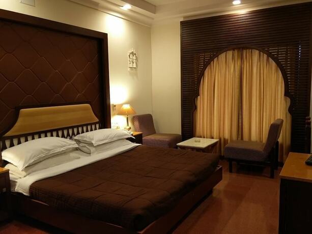 Imagen de la habitación del Hotel Hilltop Palace. Foto 20
