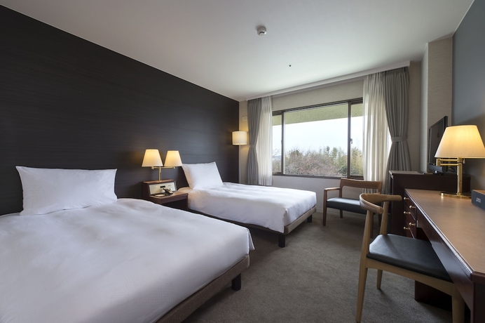 Imagen de la habitación del Hotel Hilltop Resort Fukuoka. Foto 4