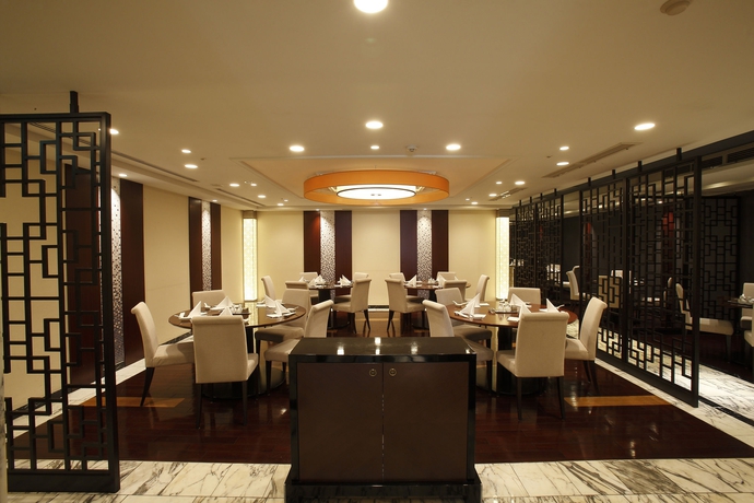 Imagen del bar/restaurante del Hotel Hilltop, Tokyo Ciudad. Foto 5