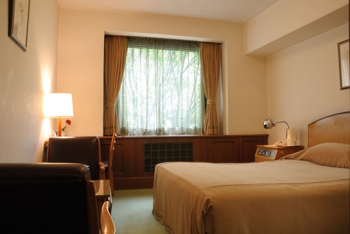 Imagen de la habitación del Hotel Hilltop, Tokyo Ciudad. Foto 13