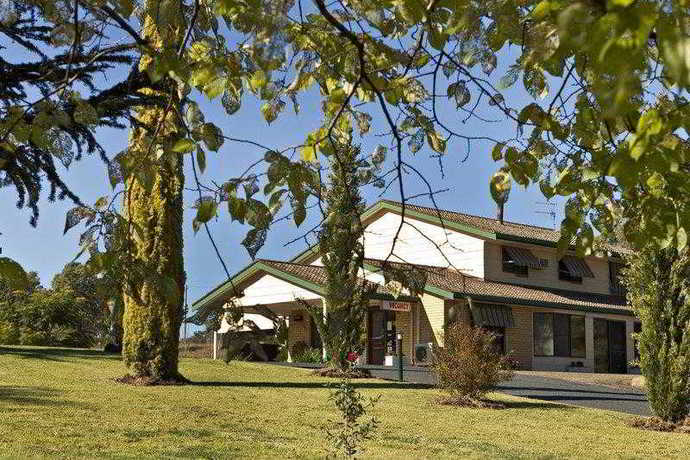 Imagen general del Hotel Hilltops Retreat Motor Inn, Young. Foto 5
