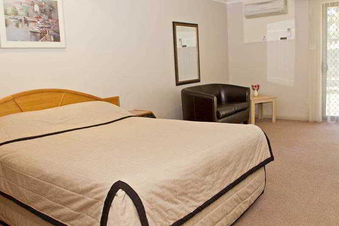 Imagen general del Hotel Hilltops Retreat Motor Inn, Young. Foto 9