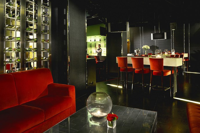 Imagen del bar/restaurante del Hotel Hillview Golf. Foto 9