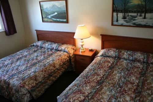 Imagen de la habitación del Hotel Hi-lo Motel and Rv Park. Foto 9