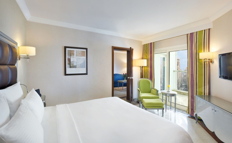 Imagen de la habitación del Hotel Hilton Alexandria Corniche. Foto 9