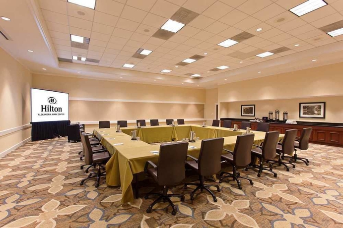 Imagen de los interiores del Hotel Hilton Alexandria Mark Center. Foto 7