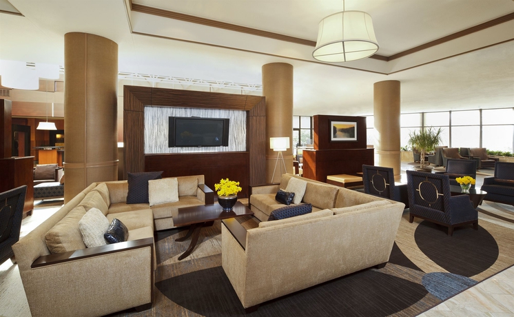 Imagen de los interiores del Hotel Hilton Alexandria Mark Center. Foto 12