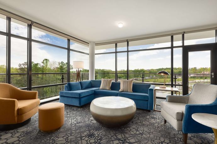 Imagen de la habitación del Hotel Hilton Alpharetta Atlanta. Foto 6