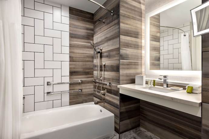 Imagen de la habitación del Hotel Hilton Alpharetta Atlanta. Foto 9
