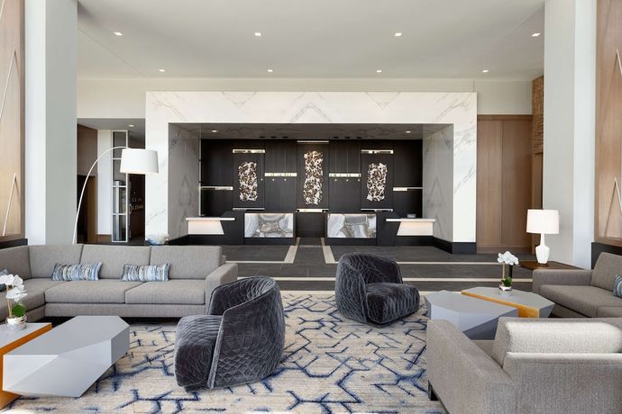 Imagen de los interiores del Hotel Hilton Alpharetta Atlanta. Foto 20