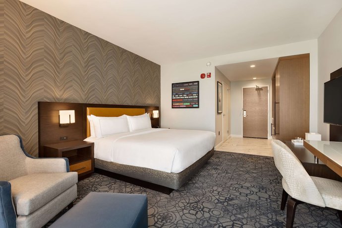 Imagen de la habitación del Hotel Hilton Alpharetta Atlanta. Foto 13