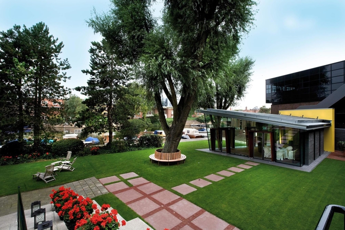 Imagen de los exteriores del Hotel Hilton Amsterdam. Foto 10