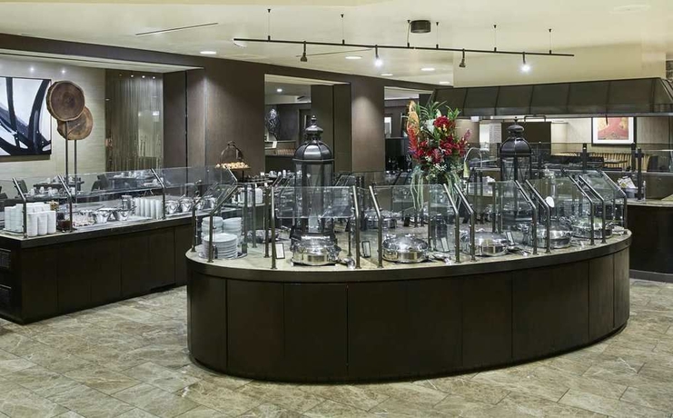 Imagen del bar/restaurante del Hotel Hilton Anaheim. Foto 5