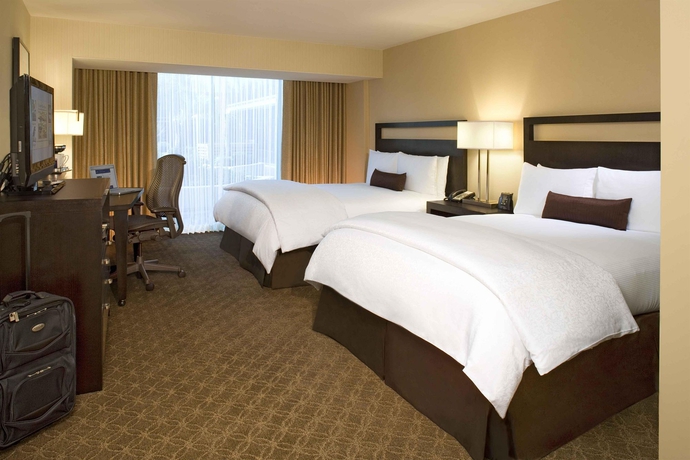 Imagen de la habitación del Hotel Hilton Anaheim. Foto 9