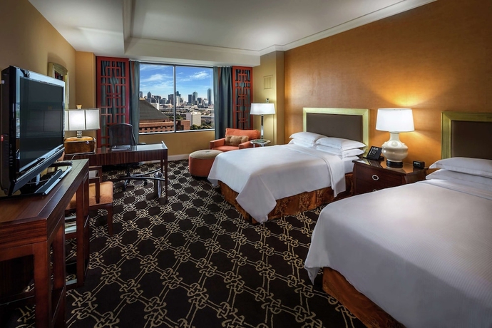 Imagen de la habitación del Hotel Hilton Anatole. Foto 14