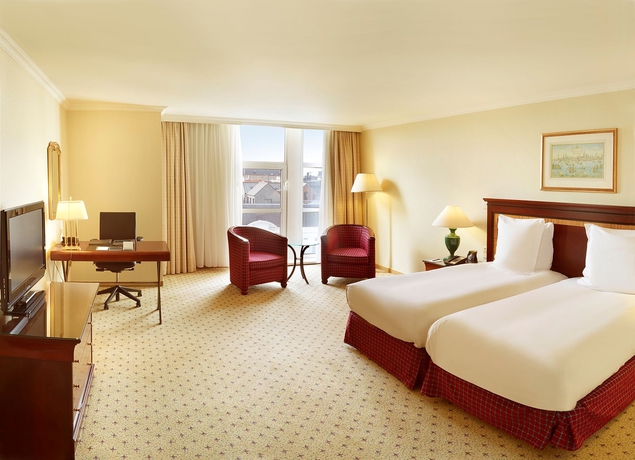 Imagen de la habitación del Hotel Hilton Antwerp Old Town. Foto 13