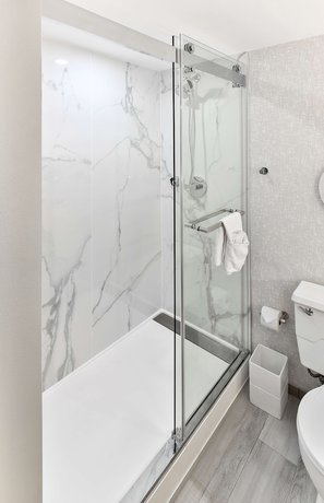 Imagen de la habitación del Hotel Hilton Appleton Paper Valley. Foto 17