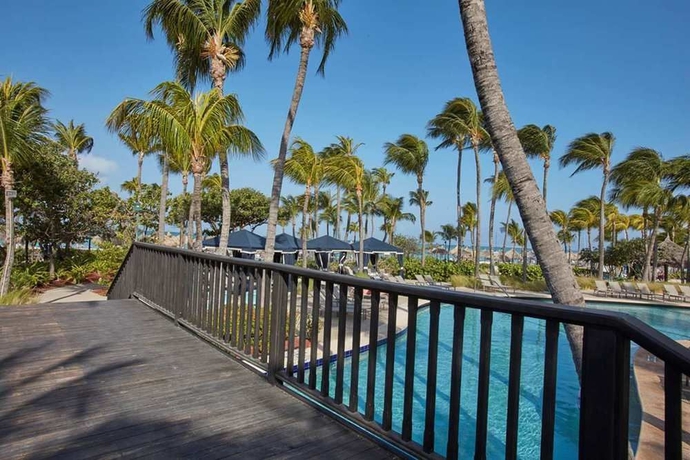 Imagen de la piscina del Hotel Hilton Aruba Caribbean Resort and Casino. Foto 14