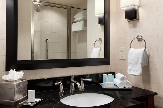 Imagen de la habitación del Hotel Hilton Asheville Biltmore Park. Foto 3