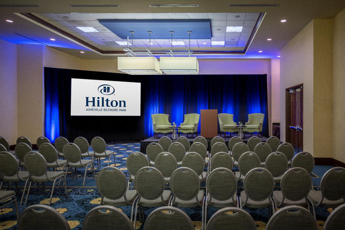 Imagen de los interiores del Hotel Hilton Asheville Biltmore Park. Foto 7