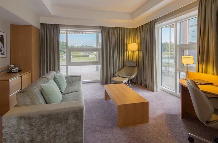 Imagen de los interiores del Hotel Hilton At St George's Park, Burton Upon Trent. Foto 15