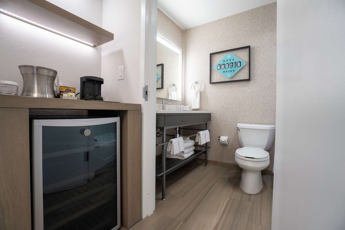 Imagen de la habitación del Hotel Hilton Austin Airport. Foto 5