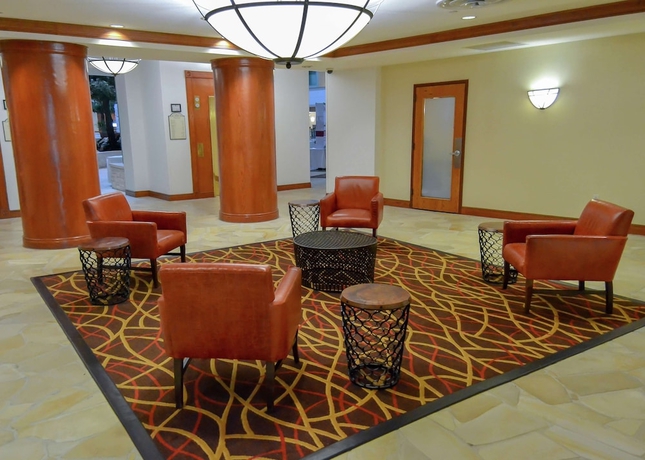 Imagen de los interiores del Hotel Hilton Austin Airport. Foto 14