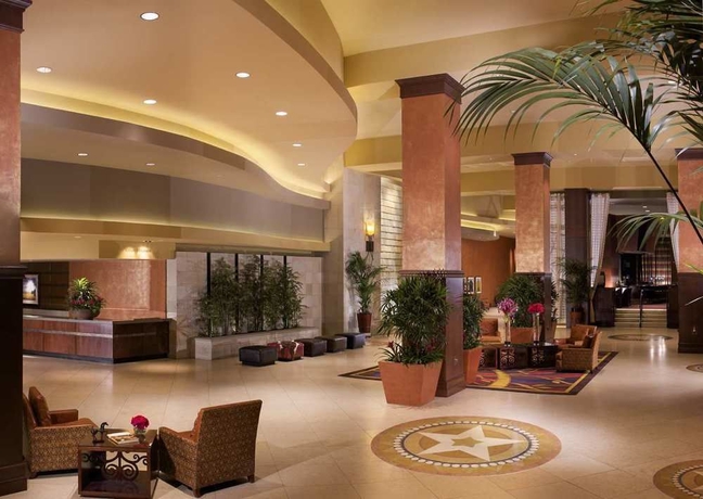 Imagen de los interiores del Hotel Hilton Austin. Foto 10