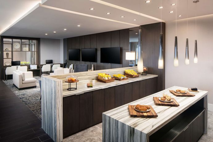 Imagen de los interiores del Hotel Hilton Aventura Miami. Foto 19