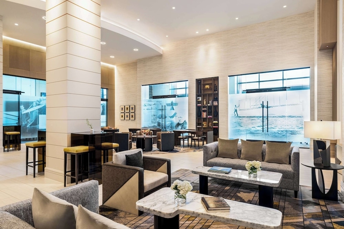 Imagen de los interiores del Hotel Hilton BNA Nashville Airport Terminal. Foto 14