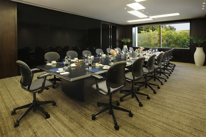 Imagen de los interiores del Hotel Hilton Bangalore Embassy Golflinks. Foto 14