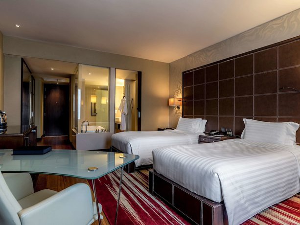 Imagen de la habitación del Hotel Hilton Bangkok Grande Asoke. Foto 7