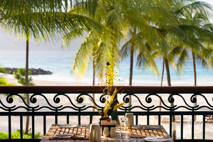 Imagen del bar/restaurante del Hotel Hilton Barbados Resort. Foto 4