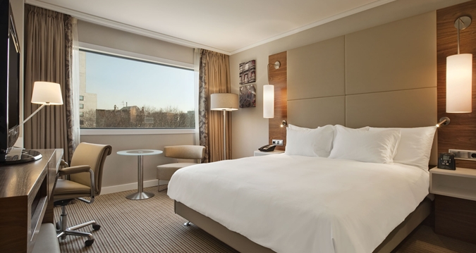 Imagen de la habitación del Hotel Hilton Barcelona. Foto 11