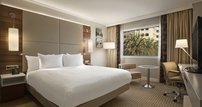 Imagen de la habitación del Hotel Hilton Barcelona. Foto 12