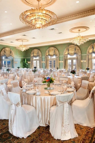 Imagen de los interiores del Hotel Hilton Baton Rouge Capitol Center. Foto 10