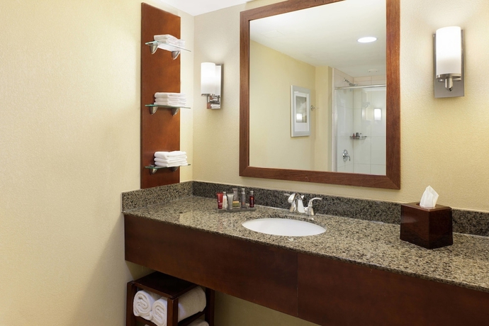 Imagen de la habitación del Hotel Hilton Beachfront Resort & Spa Hilton Head Island. Foto 11