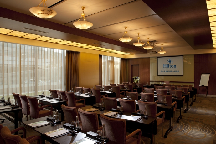 Imagen de los interiores del Hotel Hilton Beijing Capital Airport. Foto 13