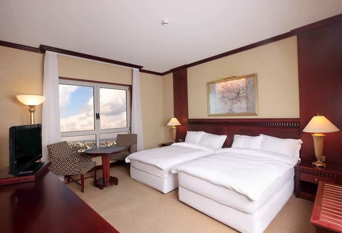 Imagen de la habitación del Hotel Hilton Beirut Metropolitan Palace. Foto 8