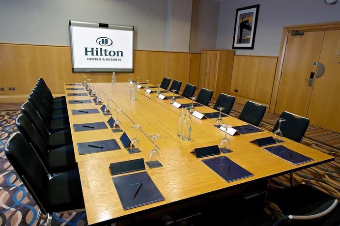 Imagen de los interiores del Hotel Hilton Belfast. Foto 15